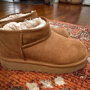 Platform ultra mini Uggs